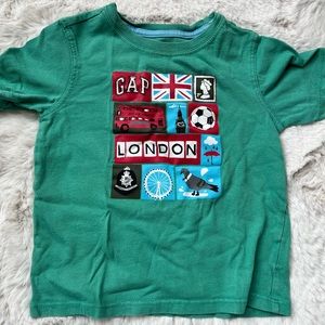 Gap Green London Tee.  Toddler 2.